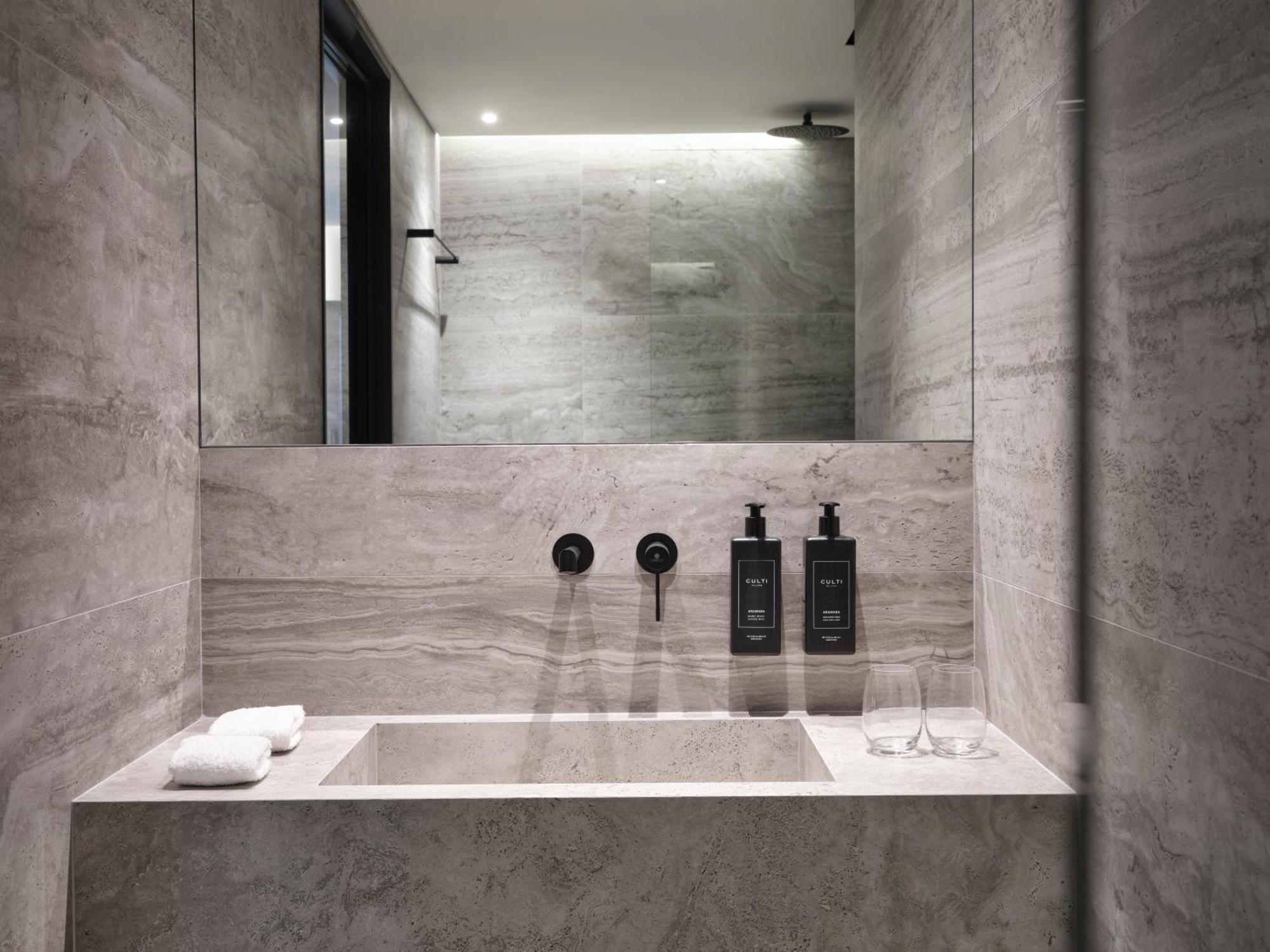Nur Edge Aparthotel - Acropolis Skyline เอเธนส์ ภายนอก รูปภาพ