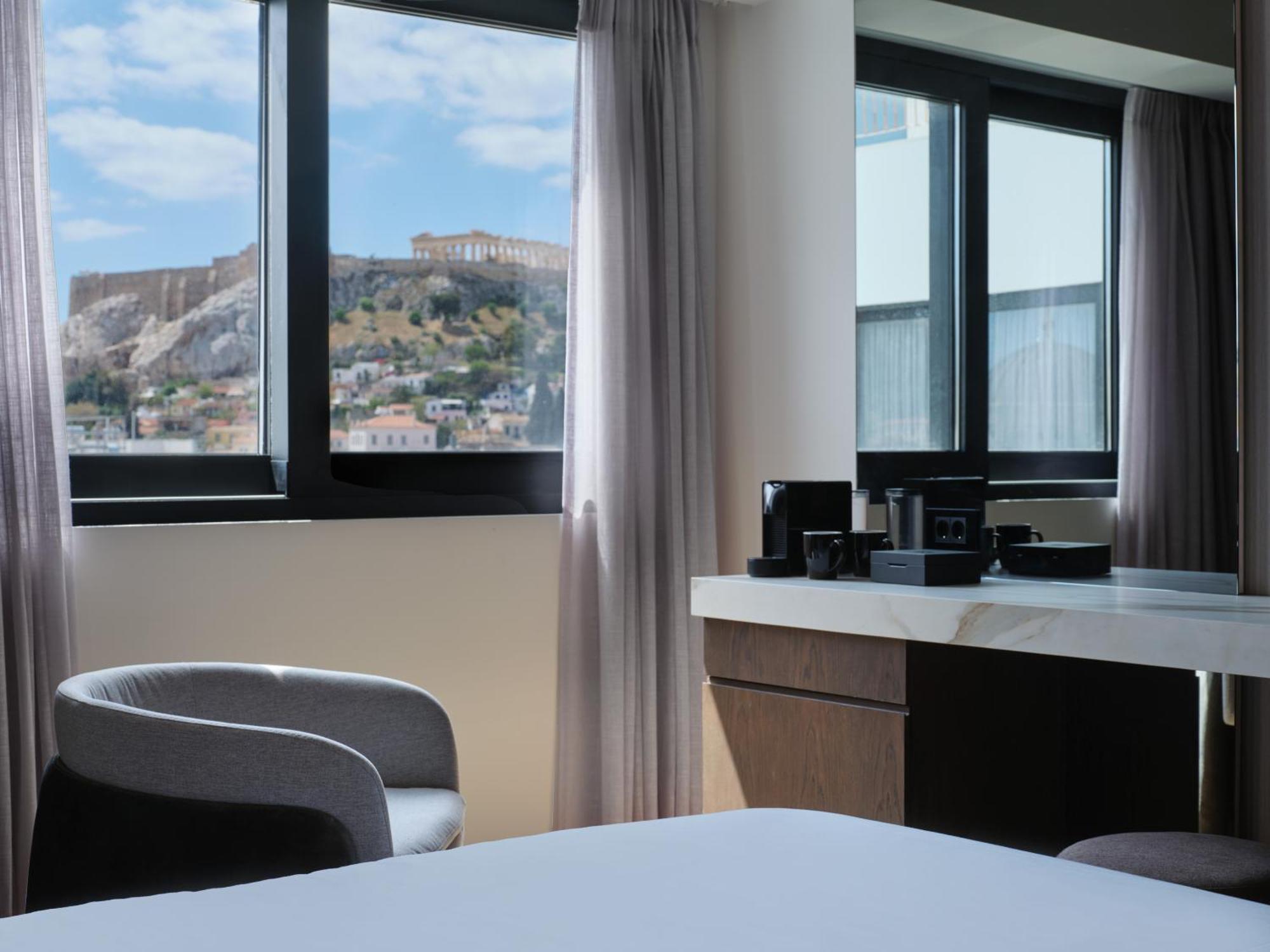 Nur Edge Aparthotel - Acropolis Skyline เอเธนส์ ภายนอก รูปภาพ