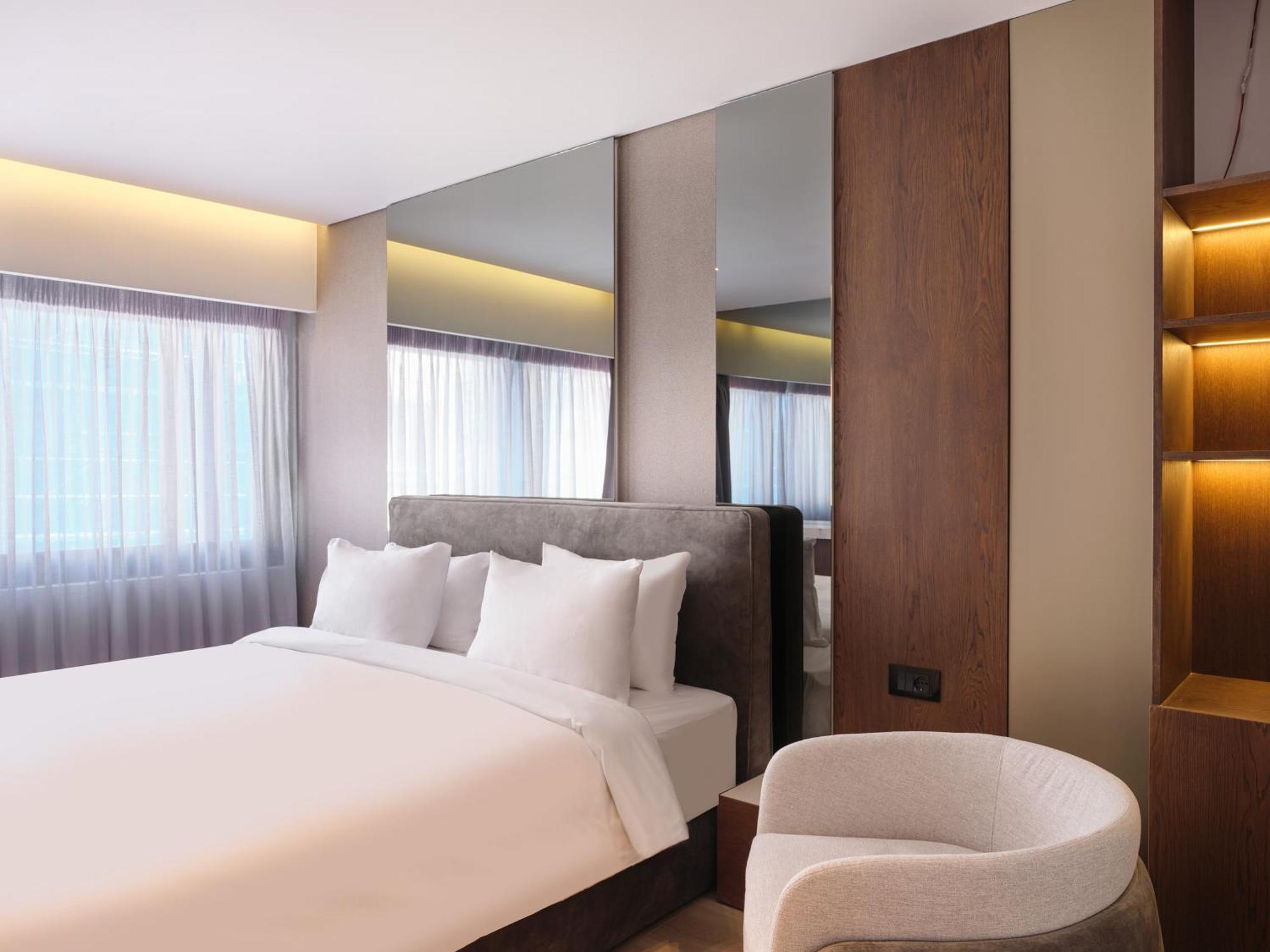 Nur Edge Aparthotel - Acropolis Skyline เอเธนส์ ภายนอก รูปภาพ